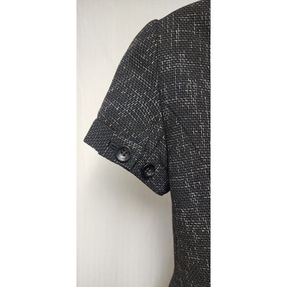 The Limited Collection Single Breasted Short Sleeve Blazer Small Color Black - Picture 5 of 8